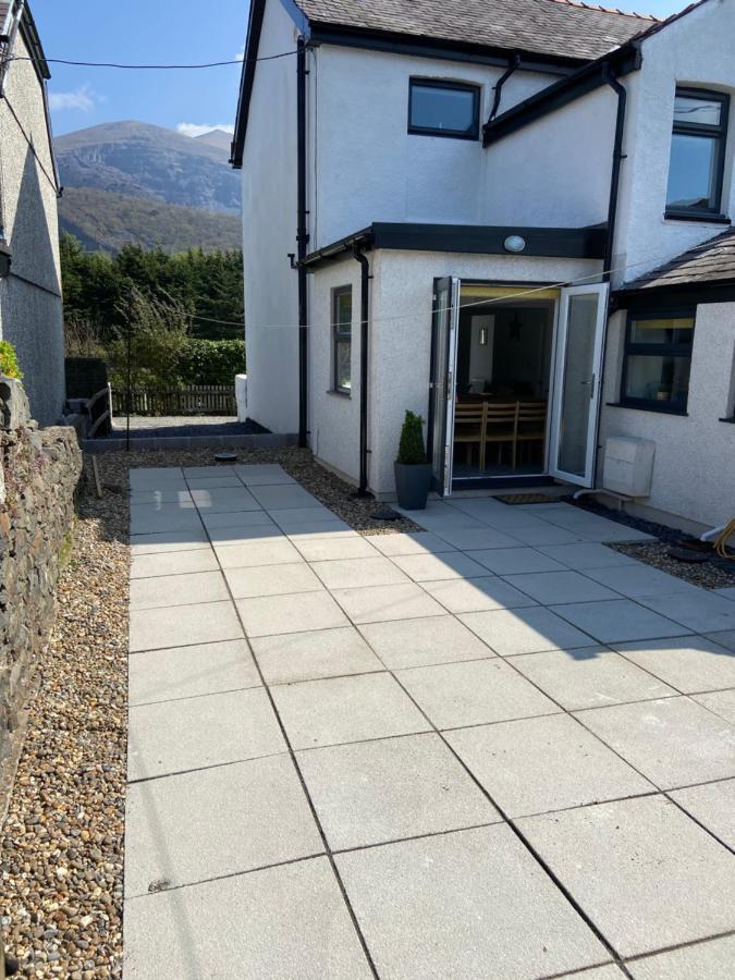 Homely House At The Foot Of Snowdonia Llanberis Exterior photo